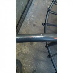 Csomagolás nélküli trambulin 137 cm színes