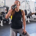 Masszírozó henger kulacs SKLZ Hydro-Roller