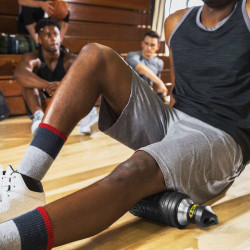 Masszírozó henger kulacs SKLZ Hydro-Roller