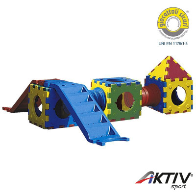 Mászókészlet csúszdával és alagúttal Cubic E