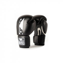 Bokszkesztyű Bad Boy Titan fekete 16 oz Sportszer Bad Boy