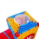 Mászó kocka alagúttal