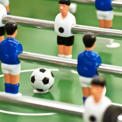 Újracsomagolt csocsóasztal Belfast fa mintás