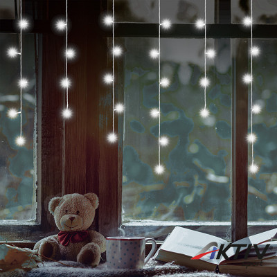 Fényfüggöny jégcsap LED 0,81 m hidegfehér