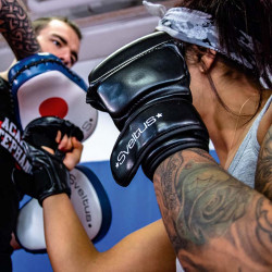 MMA grappling kesztyű Sveltus