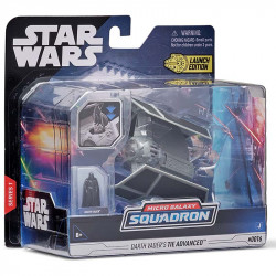 Star Wars TIE Advanced és Darth Vader figura 13 cm