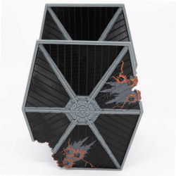 Star Wars Tie Figther harci sérülésekkel 8 cm