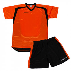 Mezgarnitúra Diadora narancs-fekete M Sportszer