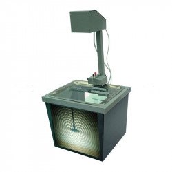 Hullámkád hullámkeltővelés stroboszkóppal Besorolásra vár