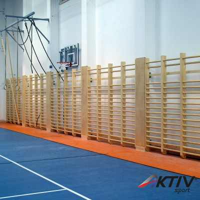 Bordásfal kétszakaszos Aktivsport 275x171 cm kötőelemmel
