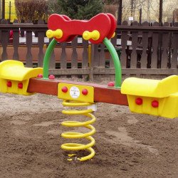 Rugós mérleghinta, kétüléses Játszótéri eszközök