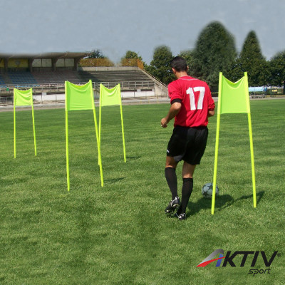 Labdarúgó szlalom panel