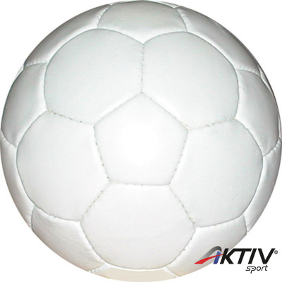 WHITE Machine No.5. futball labda