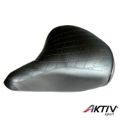 Nyereg Hagyományos Rács Mintával