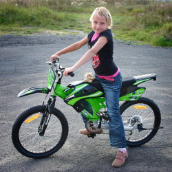 KAWASAKI Rebel junior kerékpár