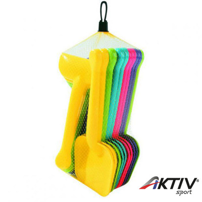 Közepes lapát és gereblye vegyesen