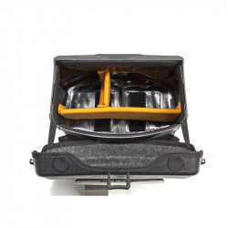 Kormánytáska Ultimate 6 M Pro fekete