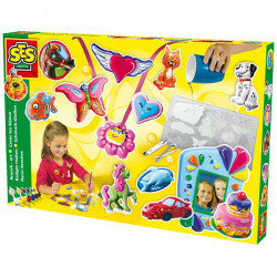 Gipszkiöntő - fantasztikus kitűzők Színező SES Creative