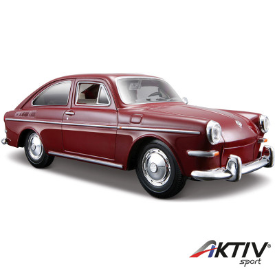 Fém autó 1:24 Maisto VW 1600