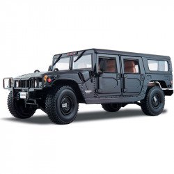 Fém autó 1:18 Maisto Hummer Fém autók Maisto