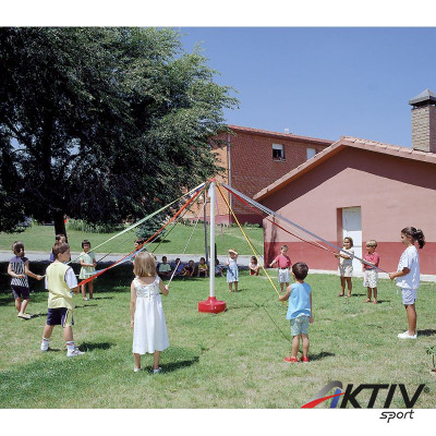 Oszlop nagy alapzattal és szalagokkal Amaya