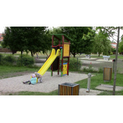 Torony II. Hanna Játszótéri eszközök