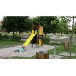 Torony II. Hanna Játszótéri eszközök