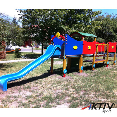 Kéttornyú vár II. Train