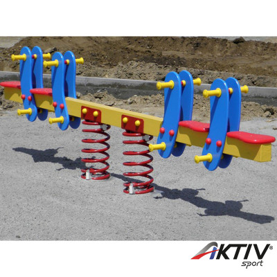 Négyüléses duplarugós mérleghinta