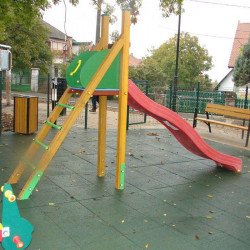 Csúszda állvánnyal I. Játék2