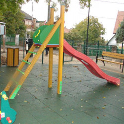 Csúszda állvánnyal II. Játék2