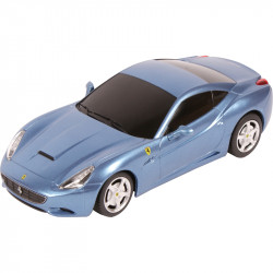 Távirányítós autó Rastar Ferrari California 1:24:00