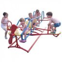 Hétszemélyes repülő billenő eszköz