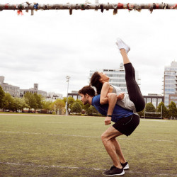 Sportóra Polar Loop2 fekete