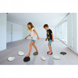 Egyensúlyozó folyami kő Amaya