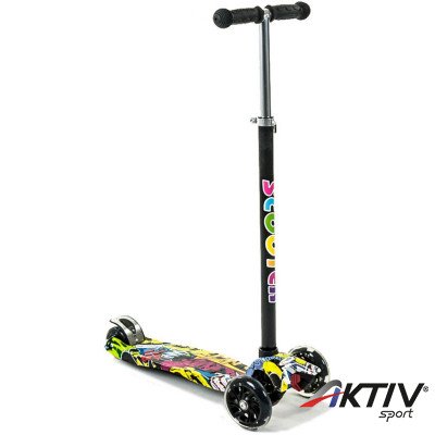 Háromkerekű roller gyerek világító mintás fekete