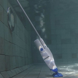 Akkumlátoros medence porszívó Bestway